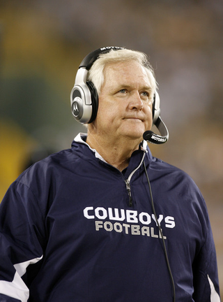 Illustration for article titled A Children's Treasury Of Wade Phillips Looking Befuddled On The Sideline